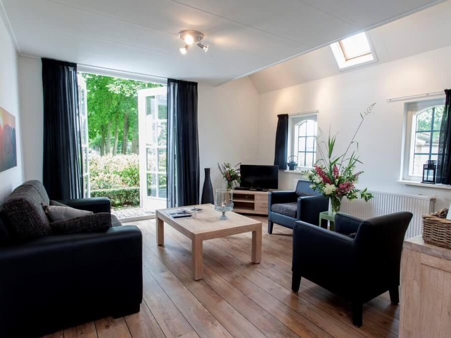 Luxe Vakantiehuis In Friesland Joure Exterior foto